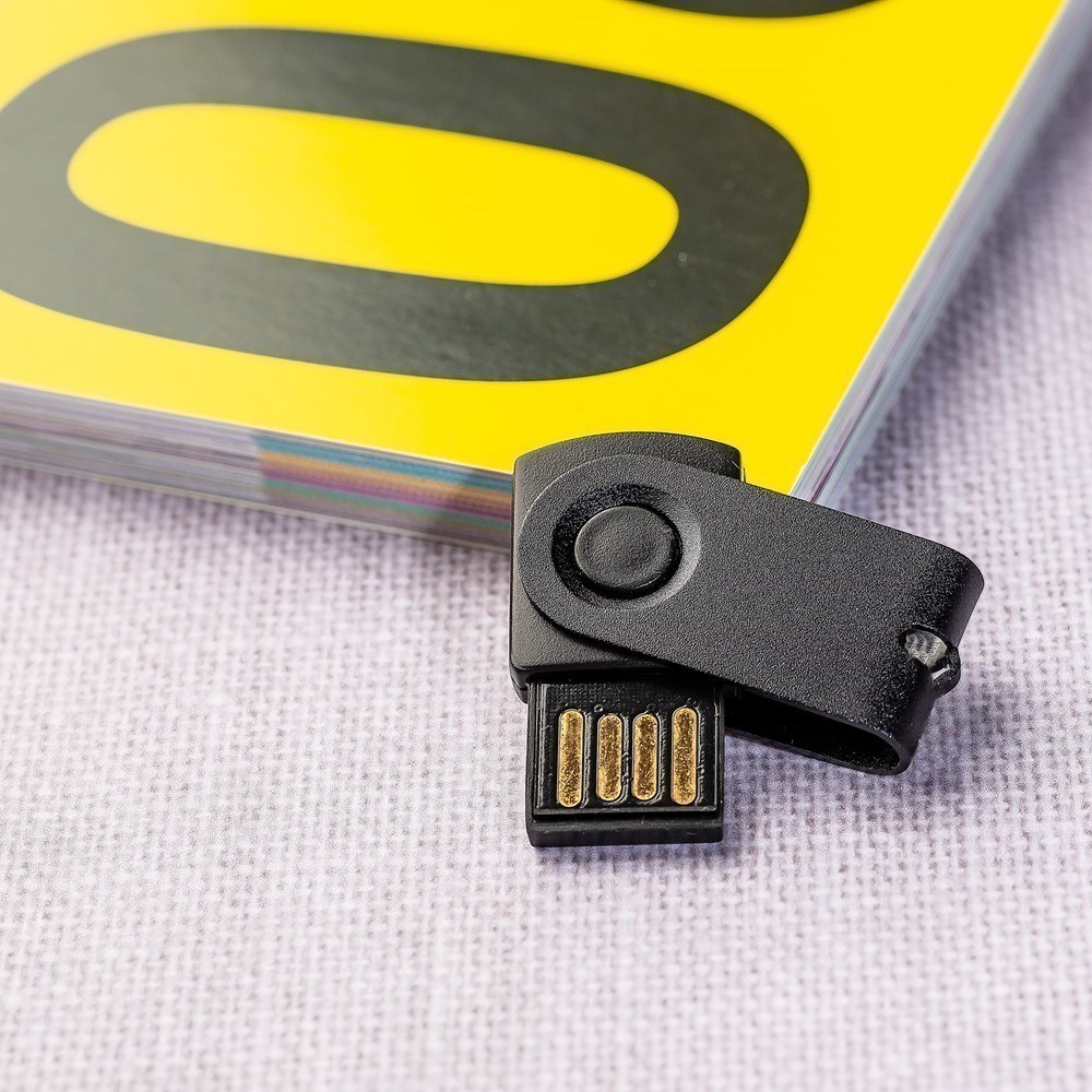 USB-Stick Expert Fun-Schwarz-8 GB