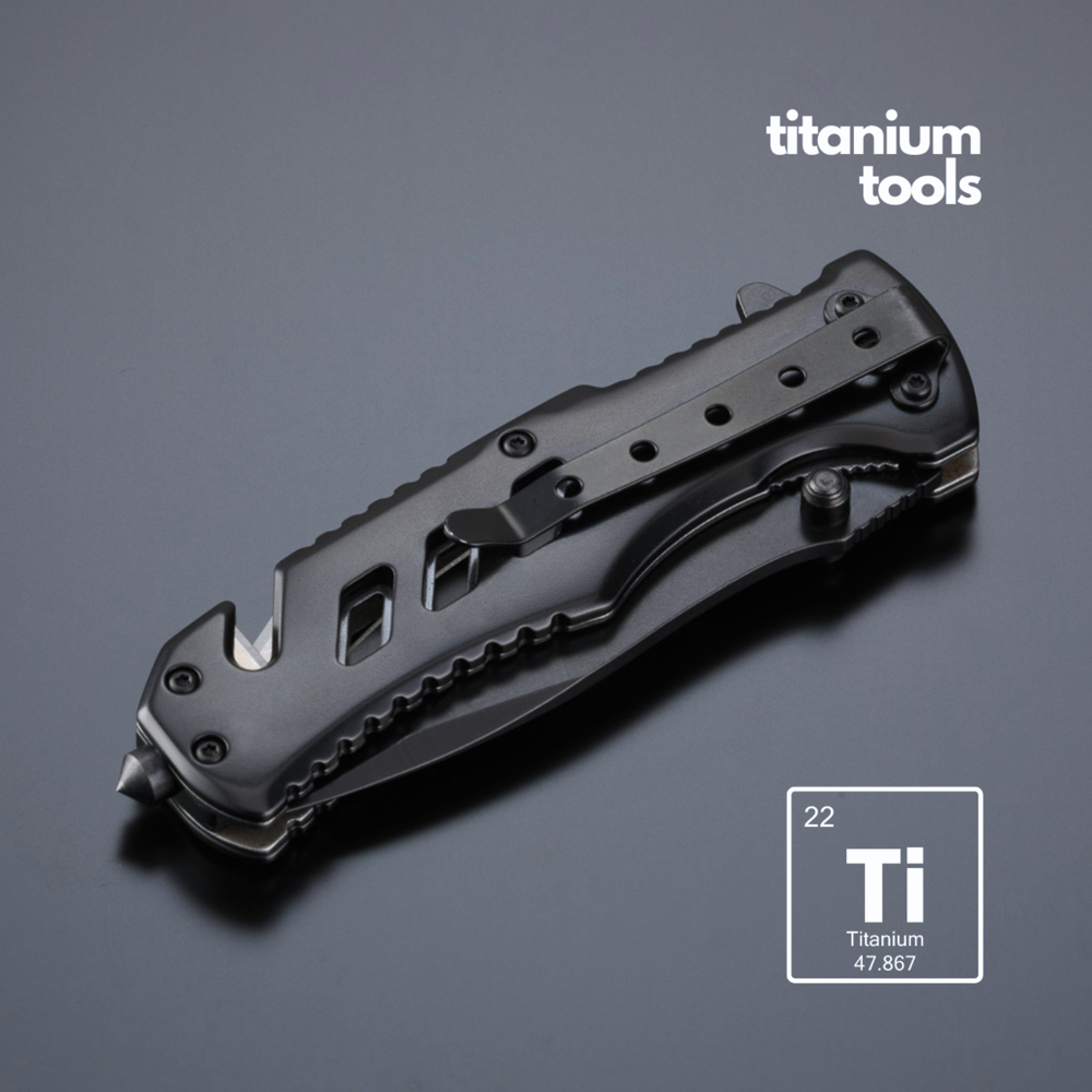 Multitool, Rettungsmesser & kleine Taschenlampe